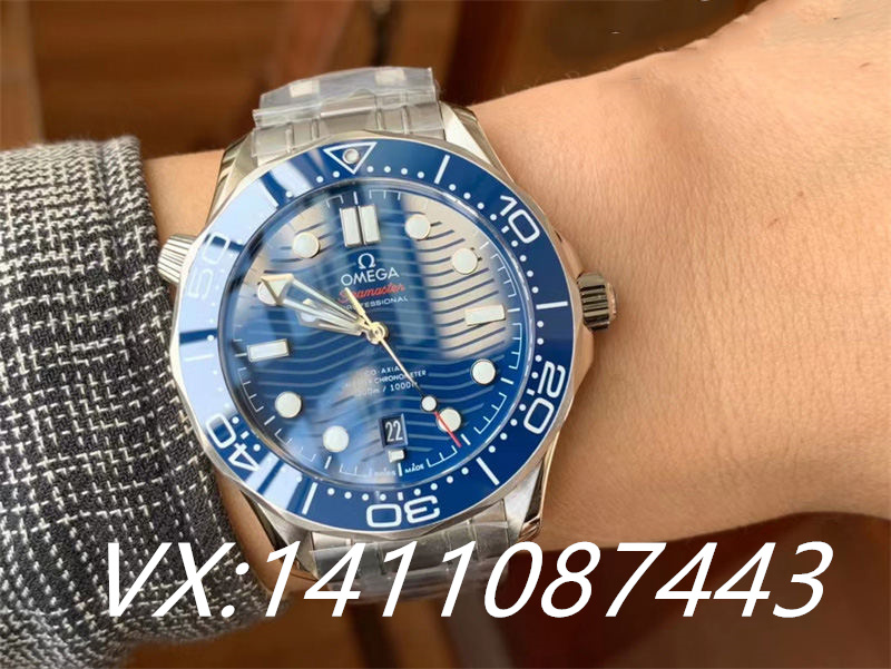 VS厂海马蓝色300V3版腕表上手评测