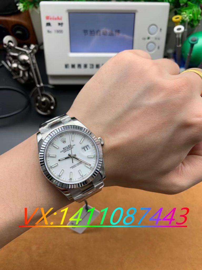 VS厂劳力士日志41白盘搭配3235机芯做工细节解析