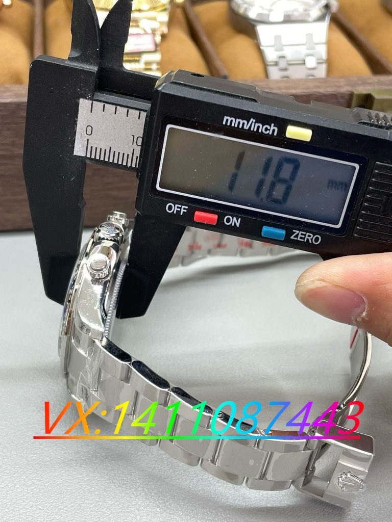 VS厂熊猫迪通拿与C厂上海4131机芯哪一款更值得入手?
