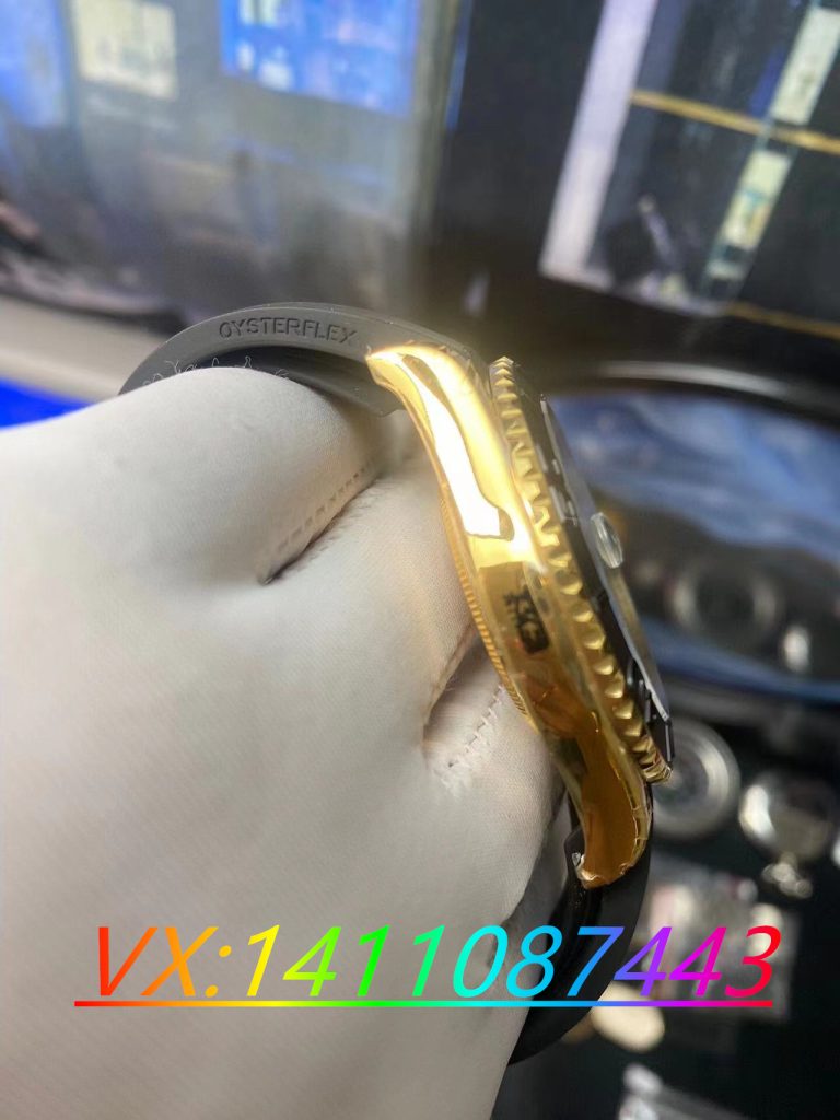 VS厂金游艇做工怎么样?VS厂金游艇腕表会掉色吗？