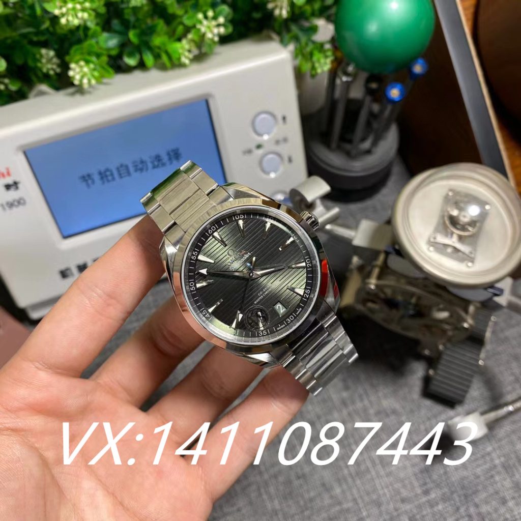 VS厂欧米茄海马150米柚木绿盘做工如何?