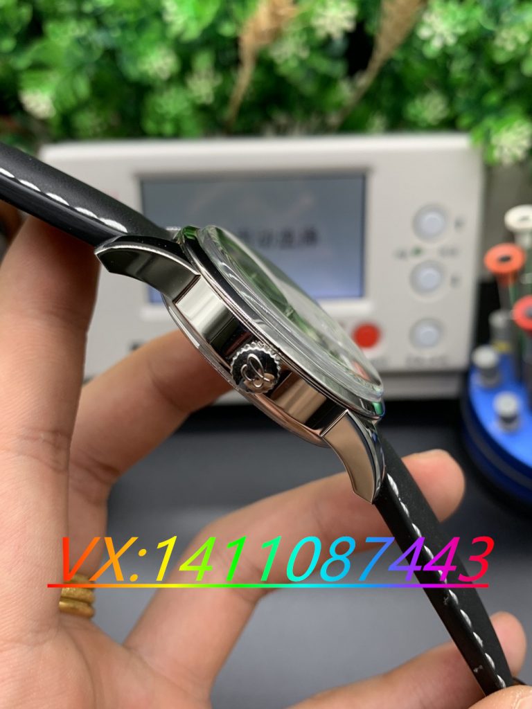 V7厂百年灵越洋头等舱做工细节评测,附实拍