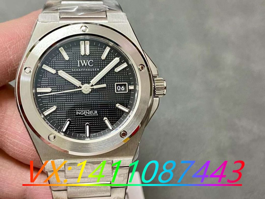 V7厂万国工程师做工细节如何?