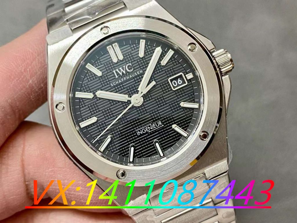 V7厂万国工程师做工细节如何?