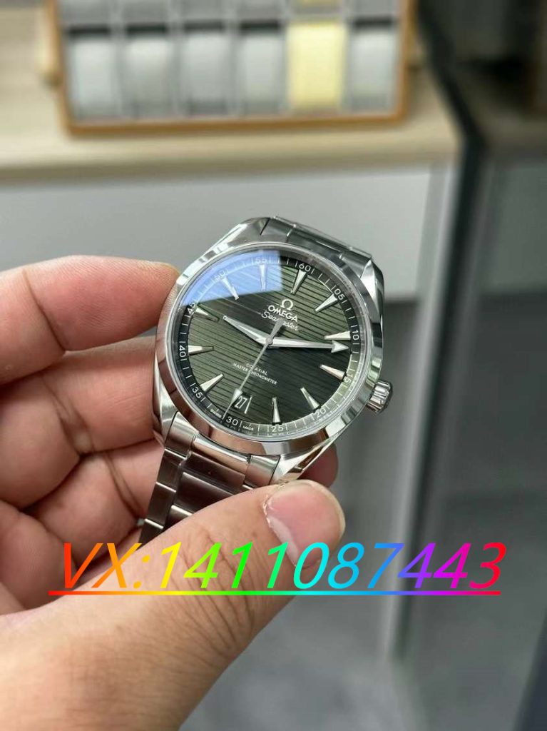VS厂欧米茄海马150做工细节怎么样