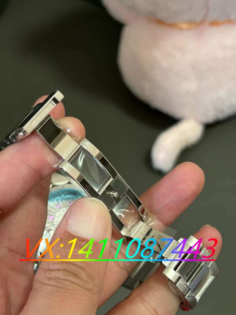VS厂欧米茄世界时钛金属腕表值得入手嘛?
