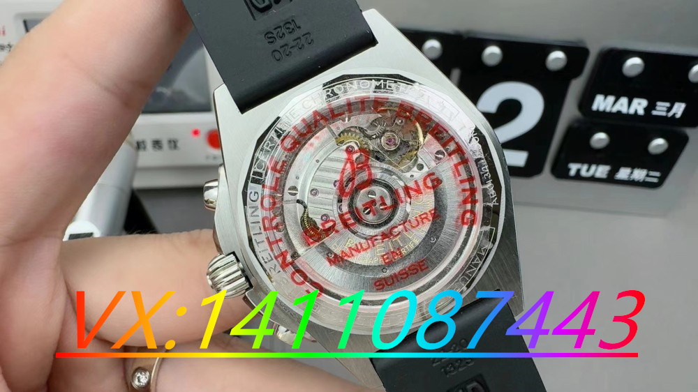 BLS厂百年灵机械计时B01冰蓝面做工评测