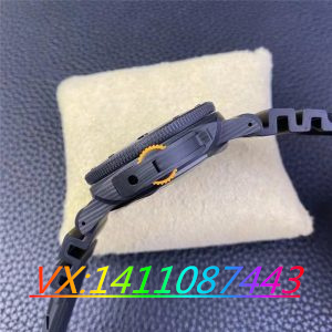 VS沛纳海潜行系列1324复刻表是否会一眼假？