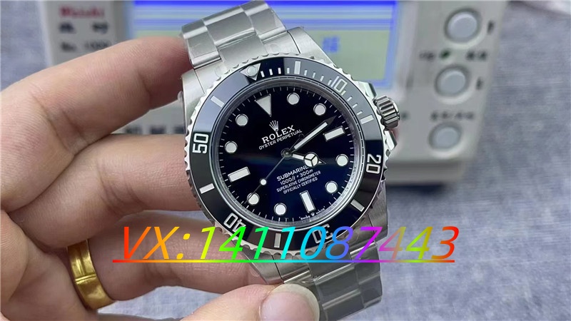 VS厂41mm无厉黑水鬼丹东3230机复刻表评测