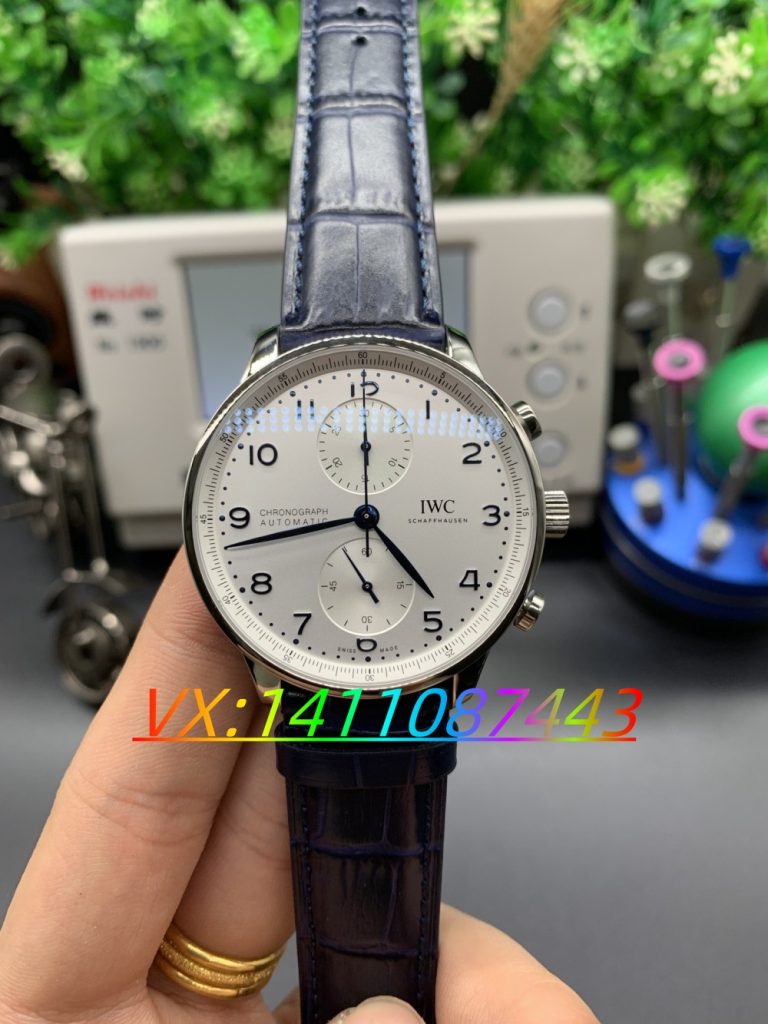 ZF厂万国葡计和正品对比会不会一眼假？