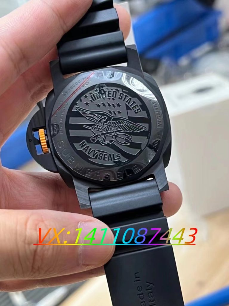 VS厂沛纳海1324碳纤维搭载9011机芯做工细节评测
