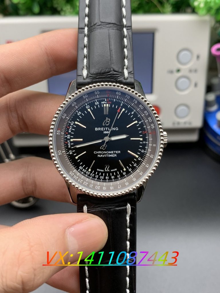 V7厂百年灵航空计时41mm黑盘腕表做工细节深度评测