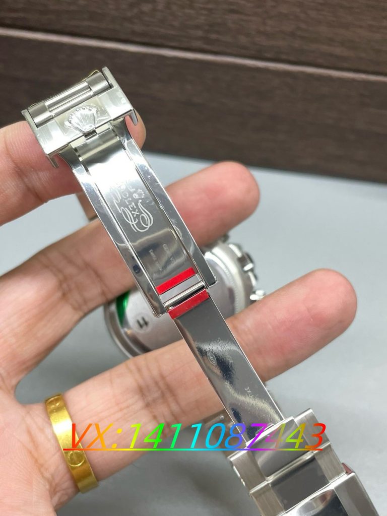 VS厂与C厂劳力士迪通拿4131机芯复刻表:做工性能全方位剖析,谁更胜一筹？