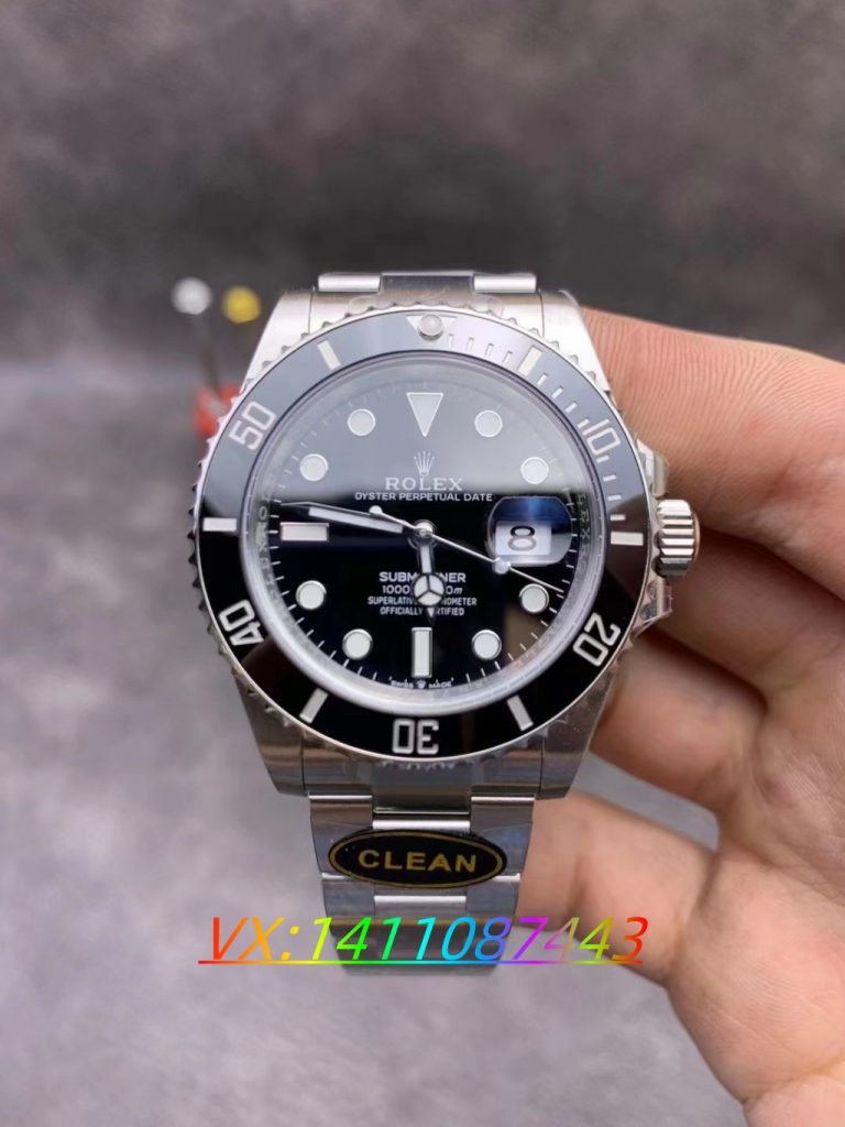 C厂Clean厂新升级劳力士3235一体机芯深度剖析劳力士复刻表的性能变革