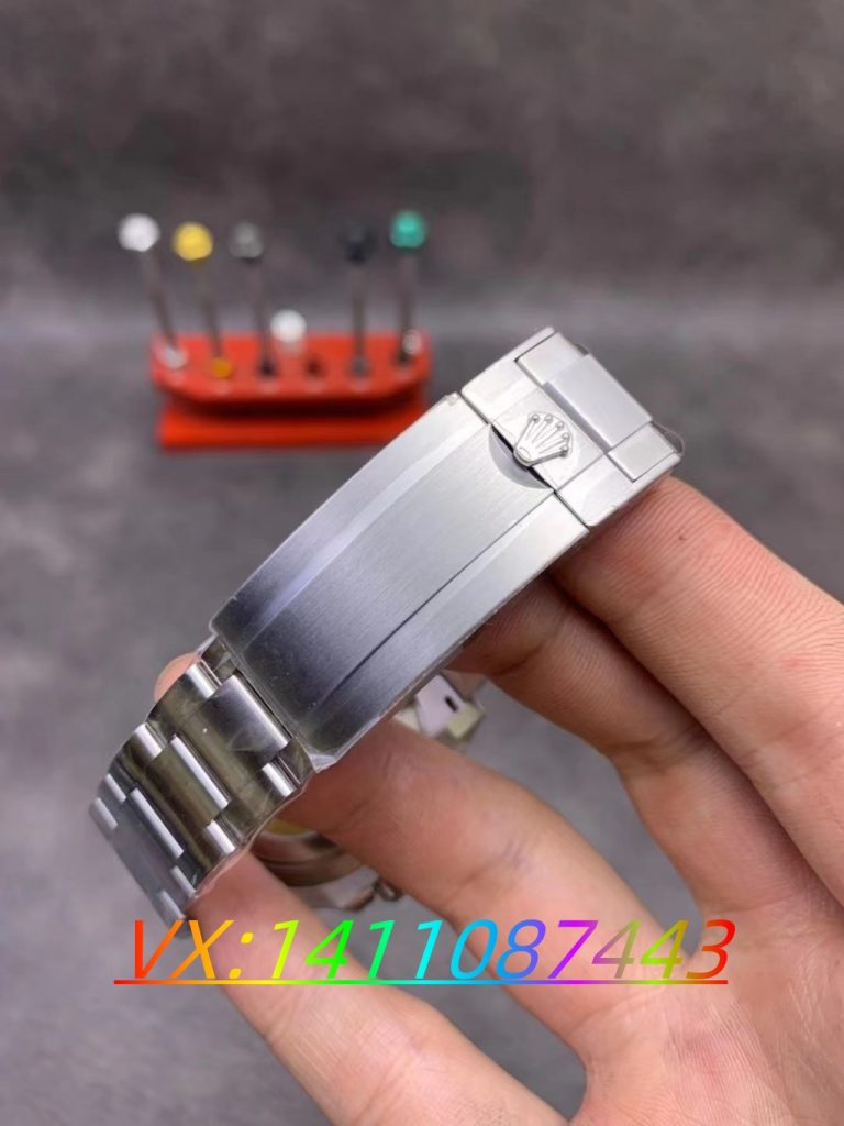 Clean厂(C厂)劳力士黑水鬼41搭载3235机芯是否值得入手？