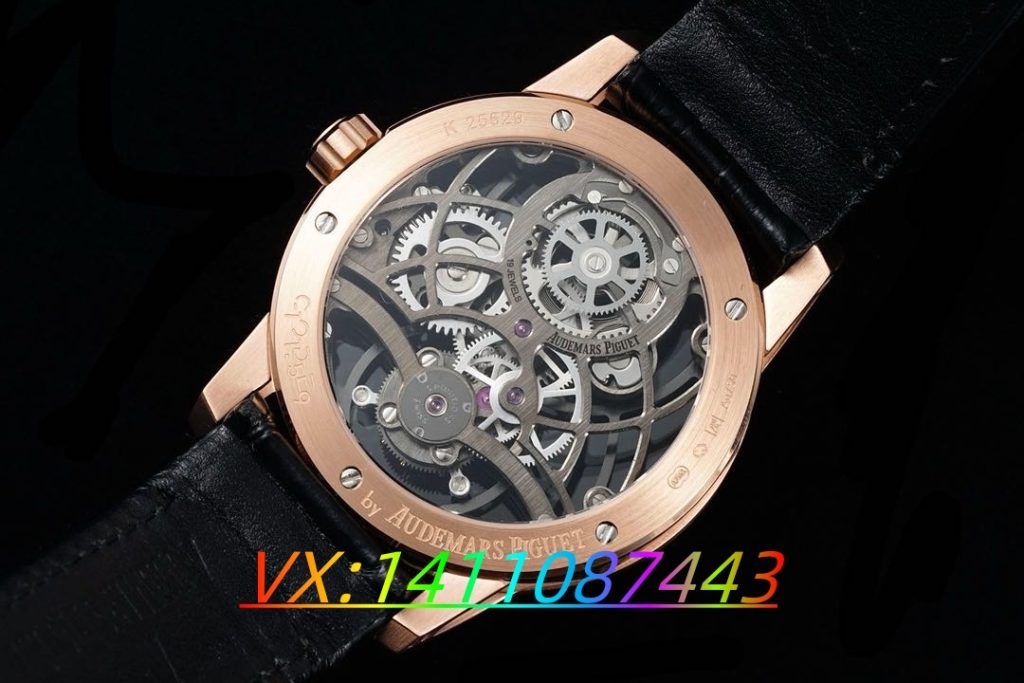 APP工厂爱彼Code11.59系列Ref.26600陀飞轮镂空腕表评测:工艺与美学的交融