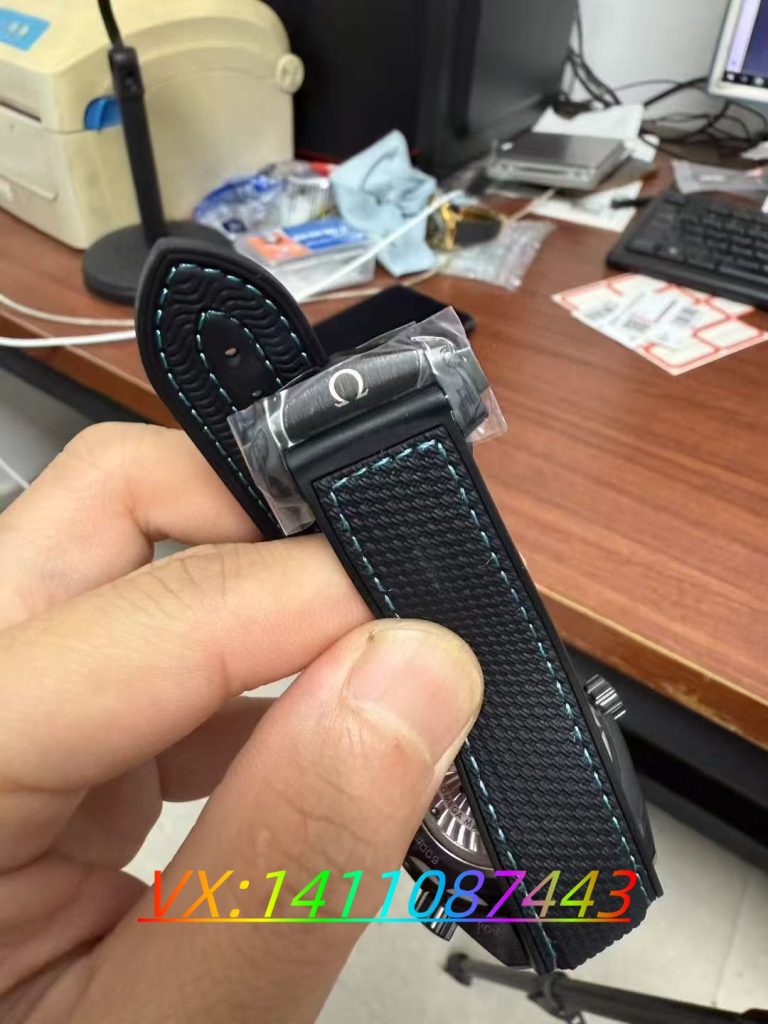 VS厂新品Seamaster系列腕表评测:20周年的炫酷巨作​