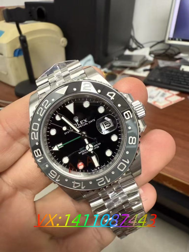 VS厂钢款皮蛋圈GMT(丹东3285机芯)评测​