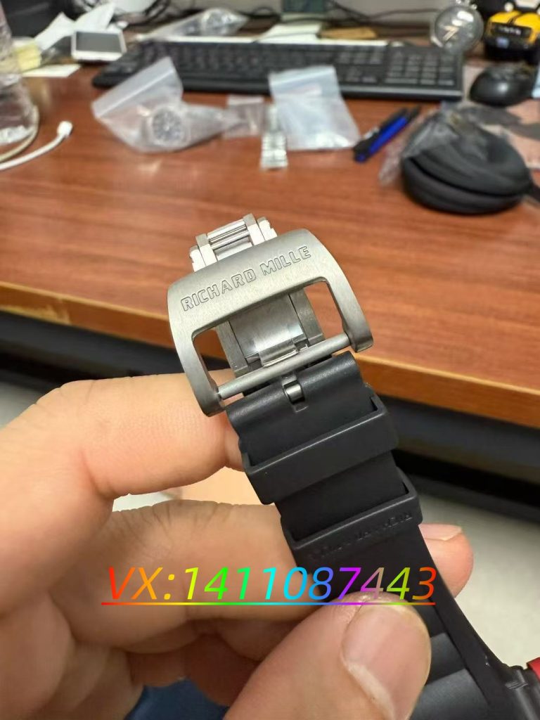 Aps理查德RM35-02复刻表深度评测:ntpt表壳与无卡度机芯的卓越融合​