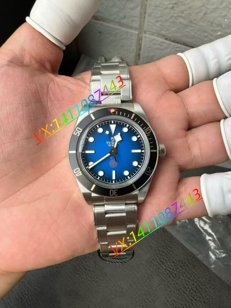 ZF厂帝舵BlackBay58 “INTER” 限量版腕表深度评测​