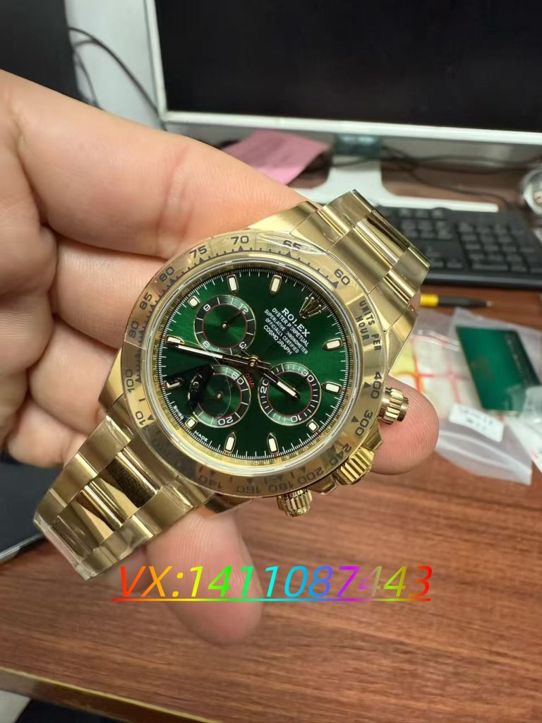 VS厂绿金迪升级V3版本深度评测,180克精准配重+4130机芯加持够能打？