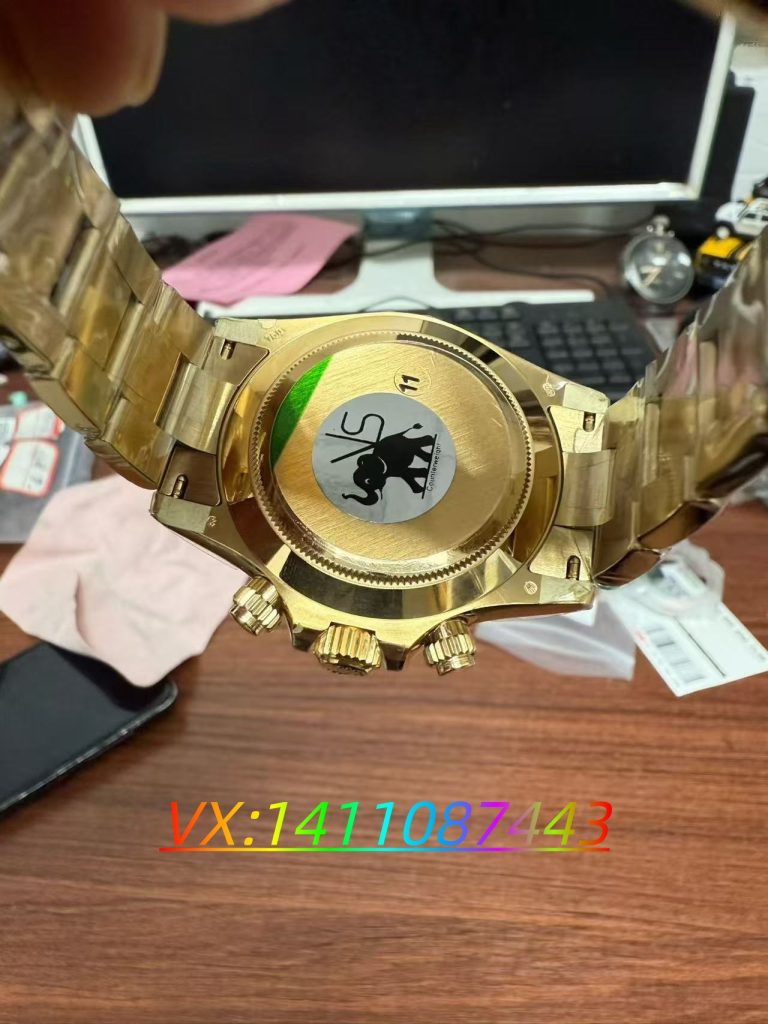 VS厂绿金迪升级V3版本深度评测,180克精准配重+4130机芯加持够能打？