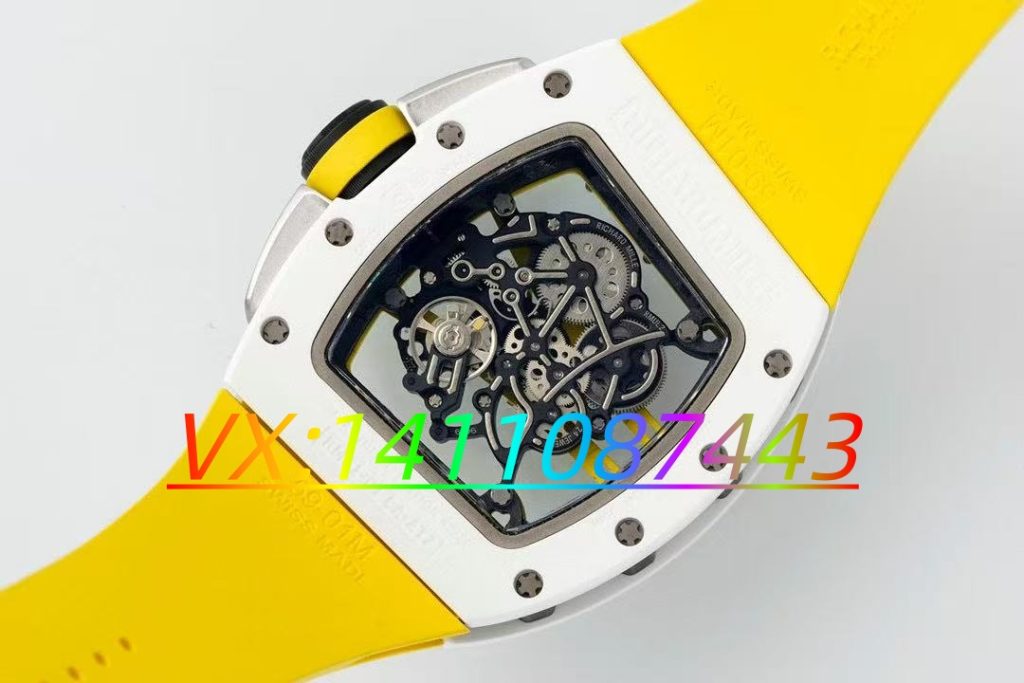 亿万富豪的“轻量盛宴”—APS厂新品RM061白陶瓷版深度评测